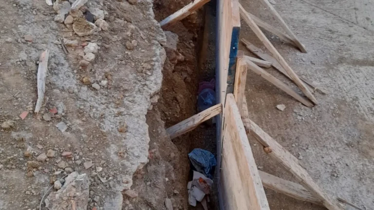 أشغال إصلاح بشارع عبد الله بن الأحمر